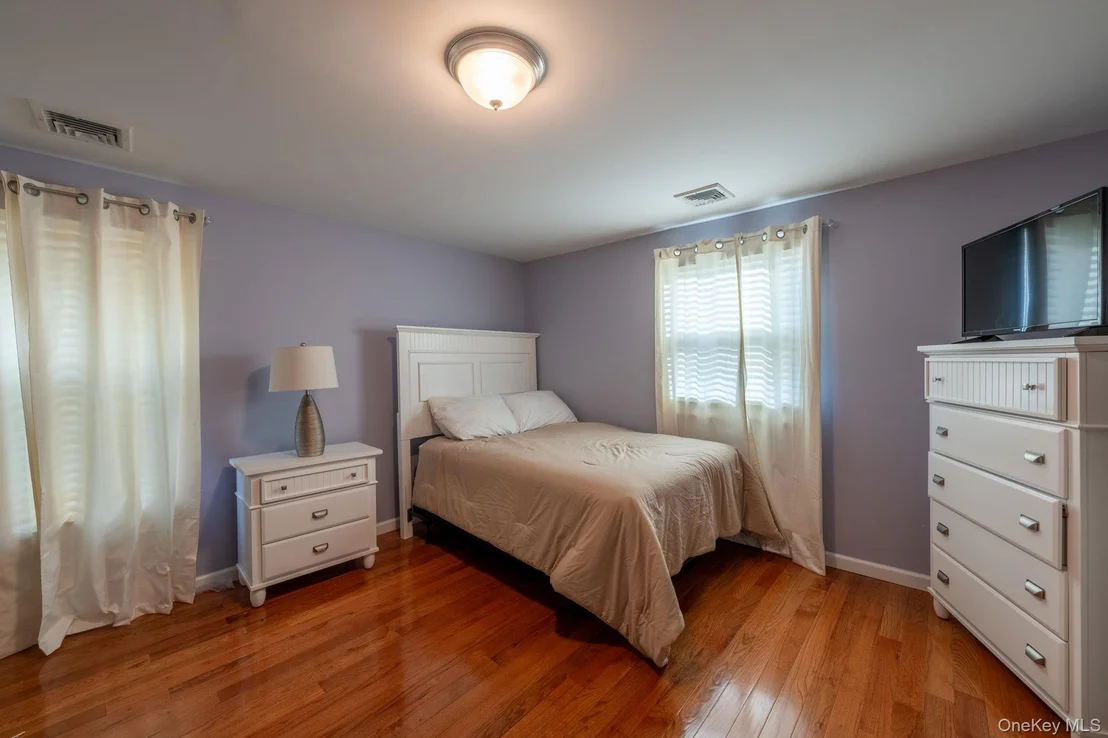 Photo of 20 Sterling Place