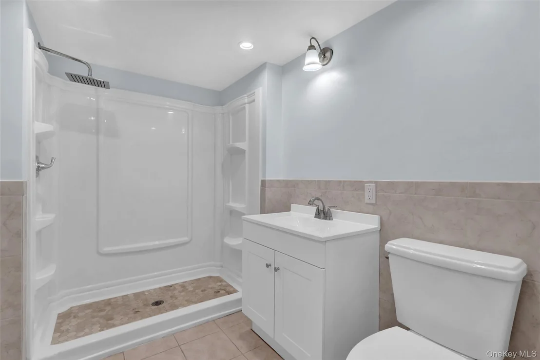 Photo of 339 Barton Avenue