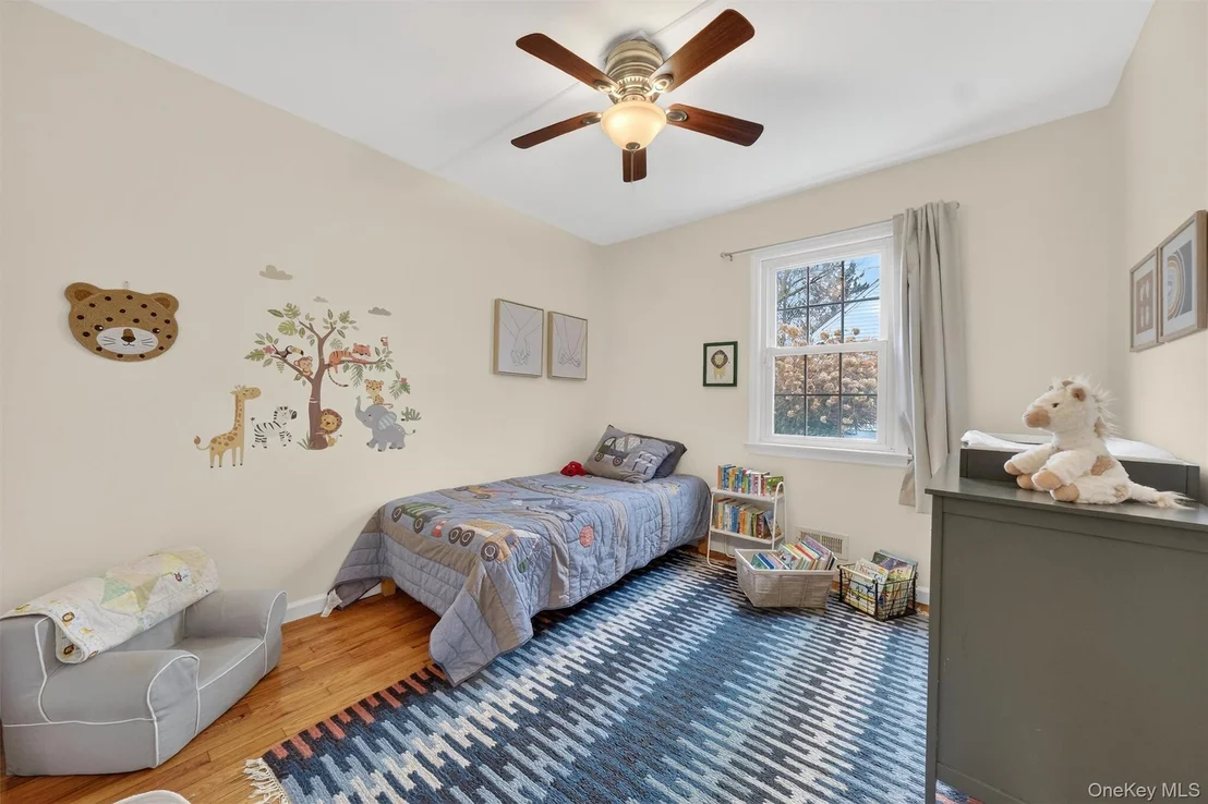Photo of 114 Chestnut Drive