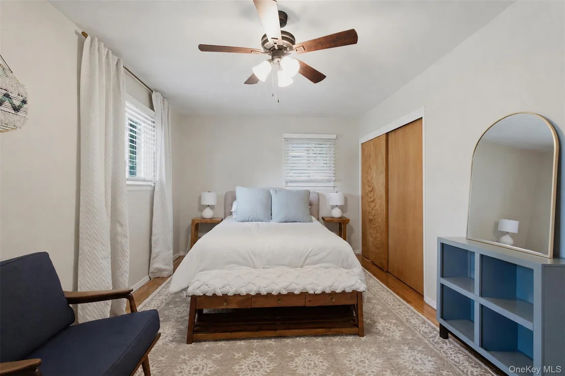 Photo of 42 Pershing Avenue