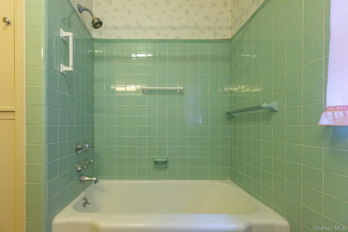 Photo of 10 Degarmo Place