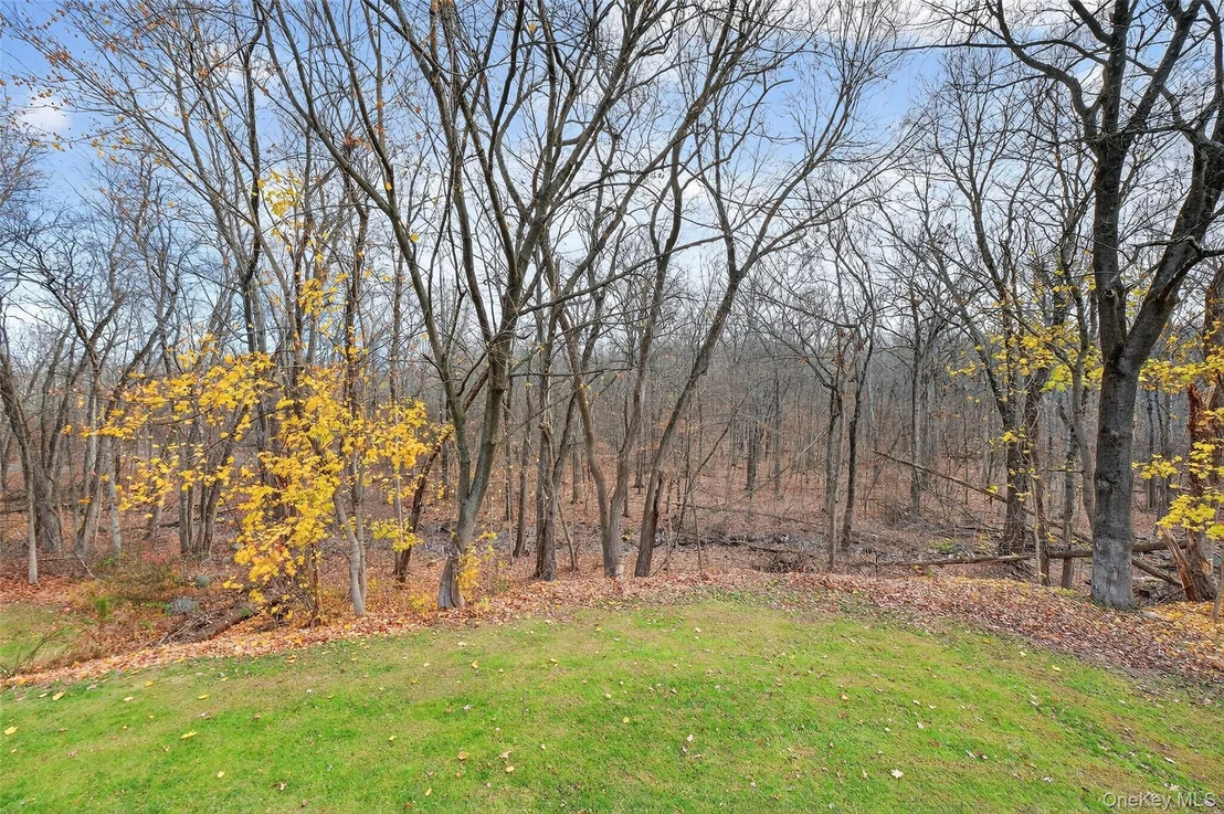 Photo of 8 Ridge Road