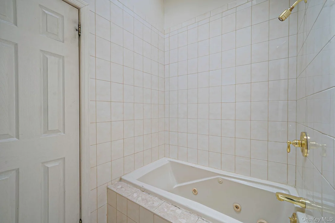 Photo of 61 Ledgewood Drive