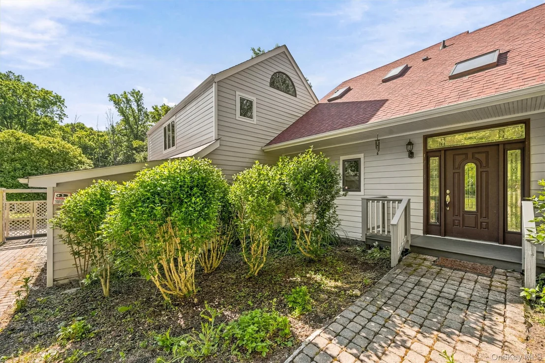 Photo of 36 Chardavoyne Road