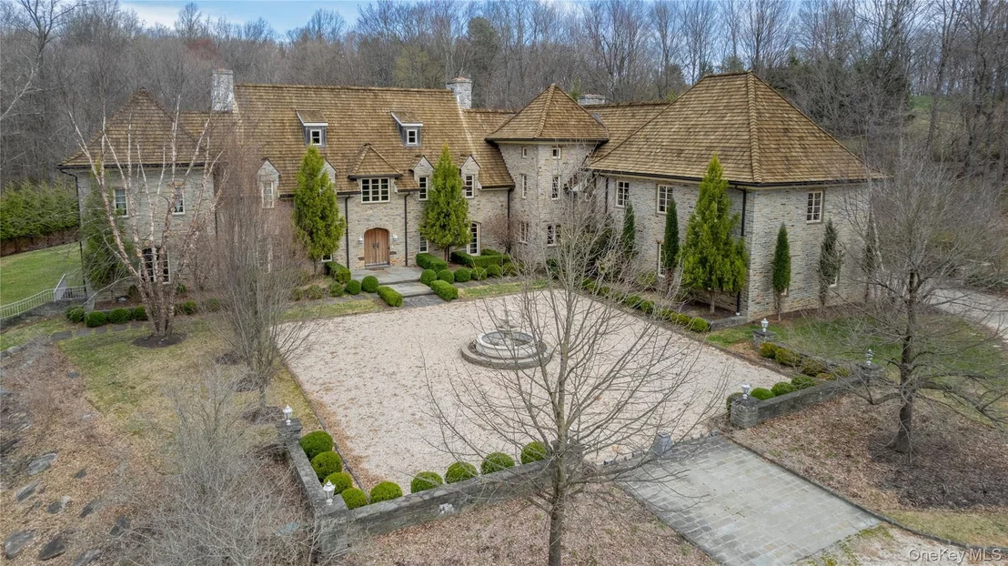 Photo of 72 Guard Hill Road