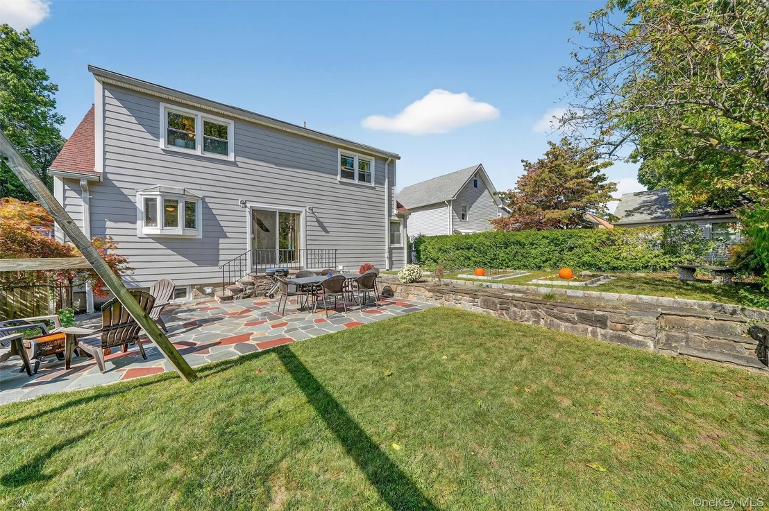 Photo of 268 Marbledale Road