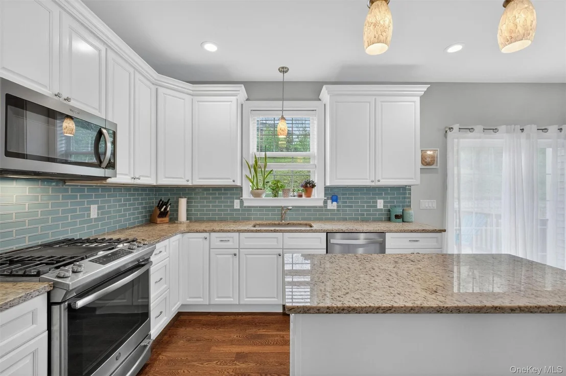 Photo of 153 Stratford Drive