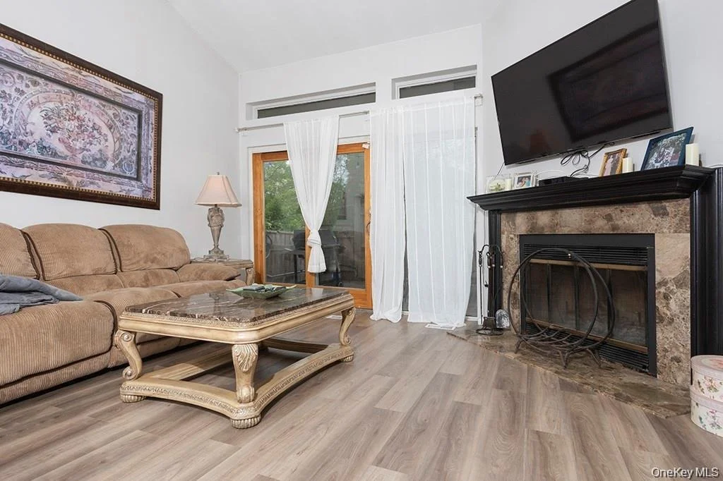 Photo of 40 Waterside Close