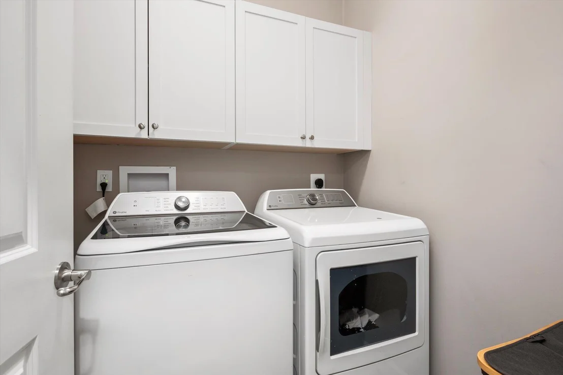 Photo of 15 Pondview Circle