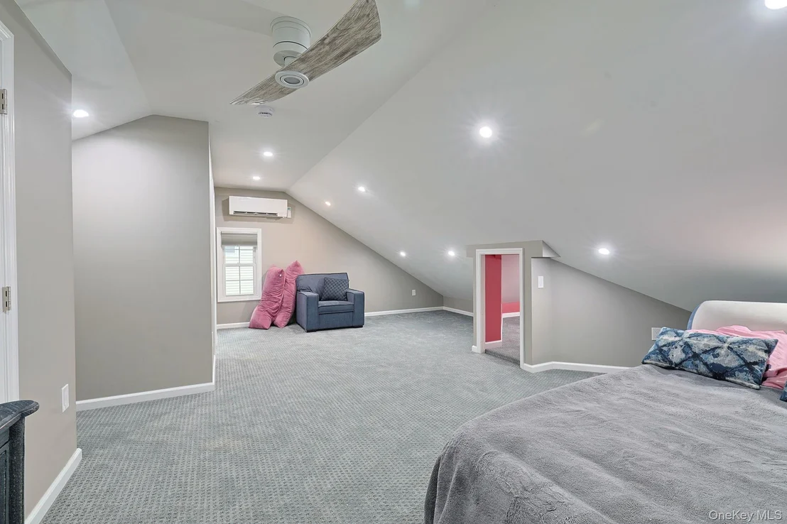 Photo of 36 Evergreen Avenue