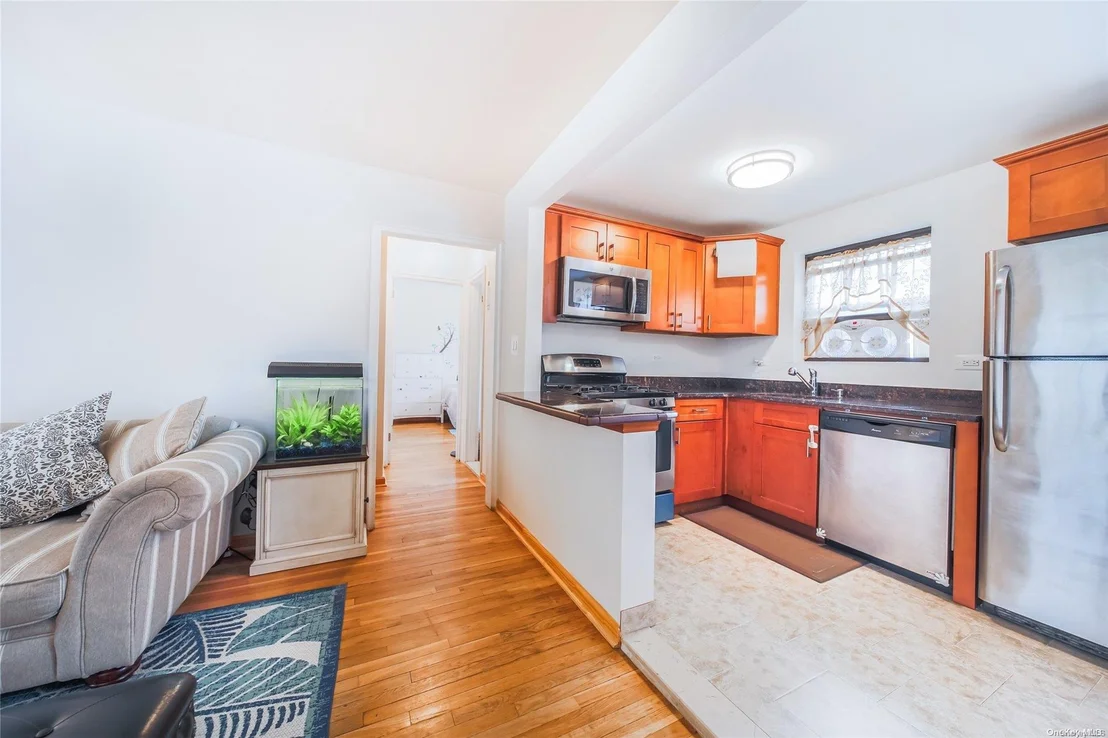 Photo of Unit B at 137-44 68 Drive