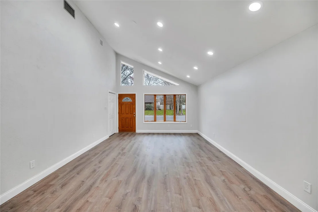 Photo of 145 Sequoia Drive