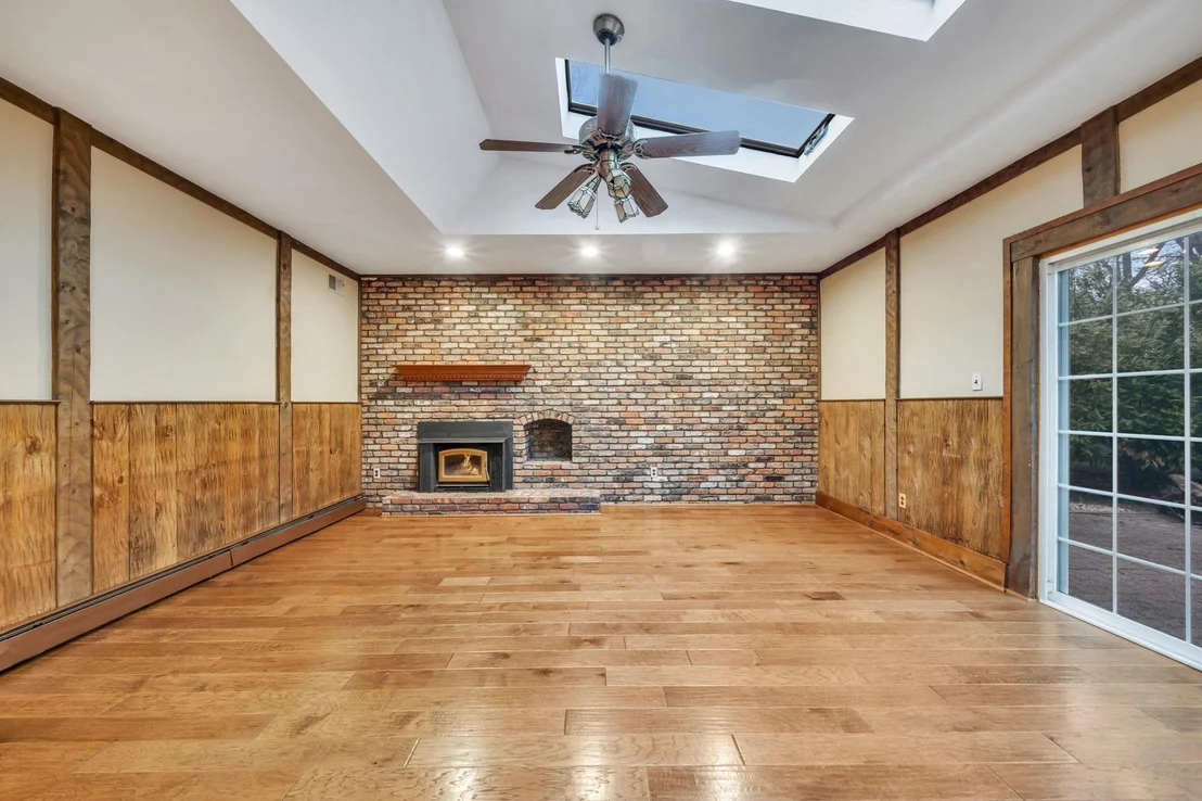 Photo of 1 Kent Place