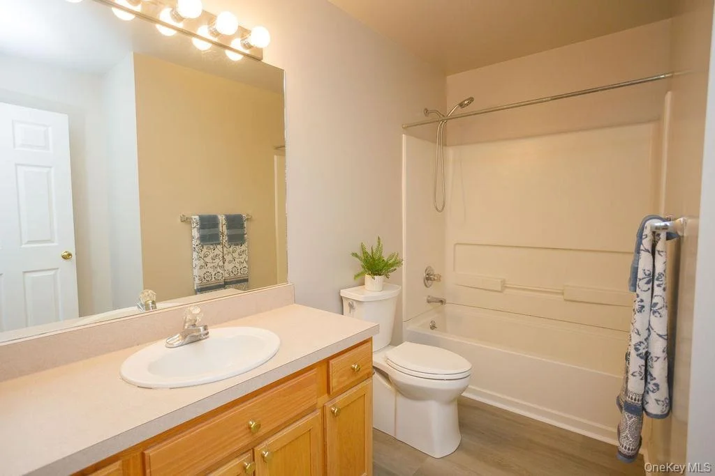 Photo of 5 Rockcrest Place