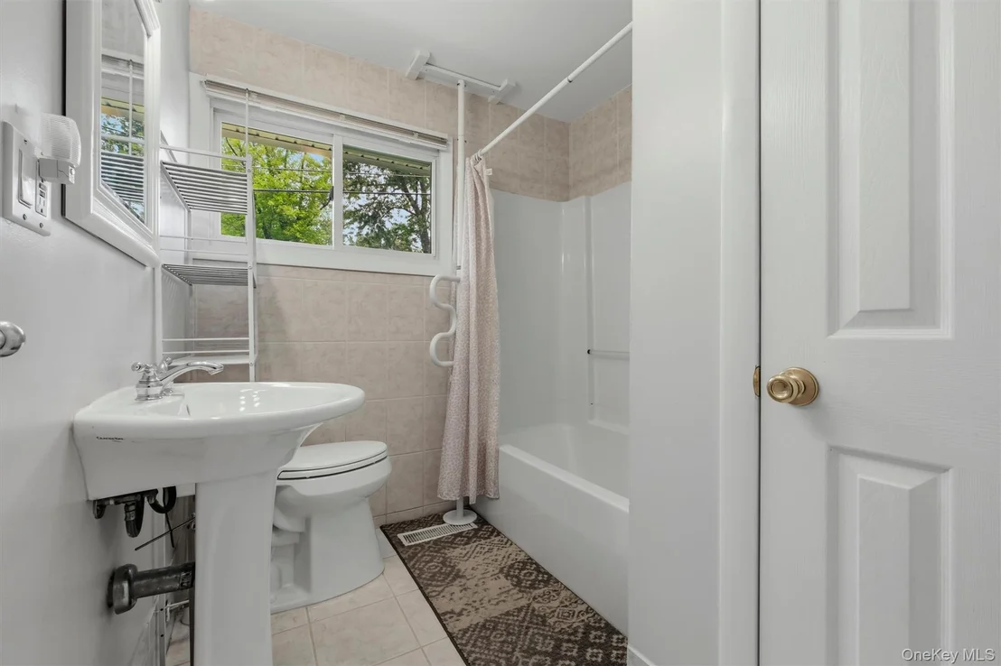 Photo of 56 Cayuga Drive