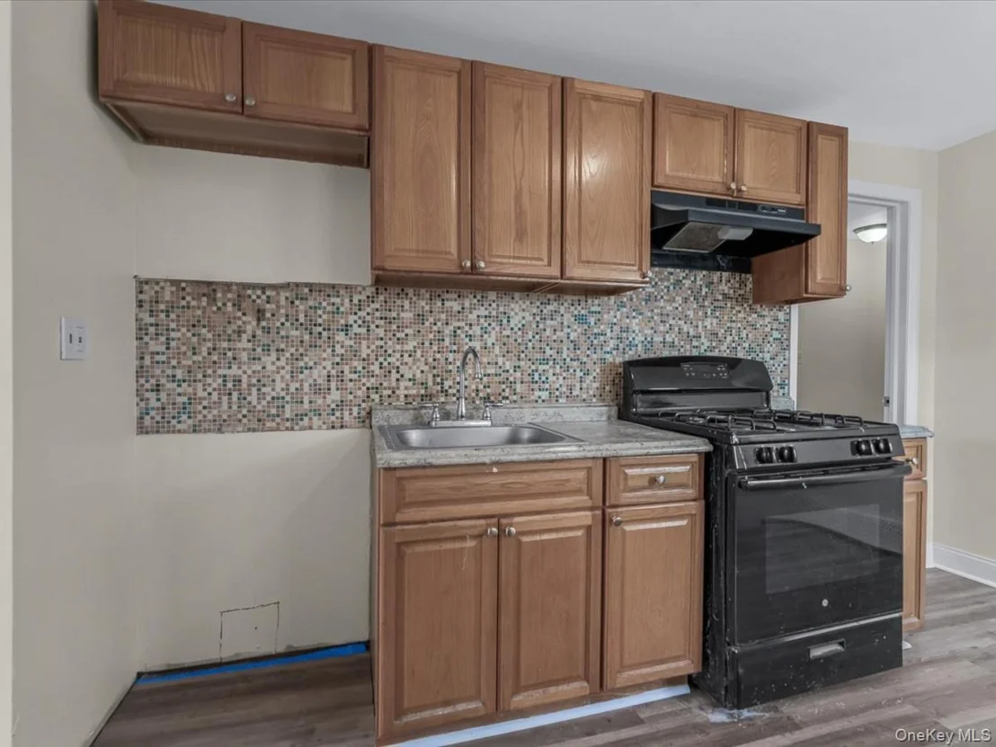 Photo of 73C River Avenue