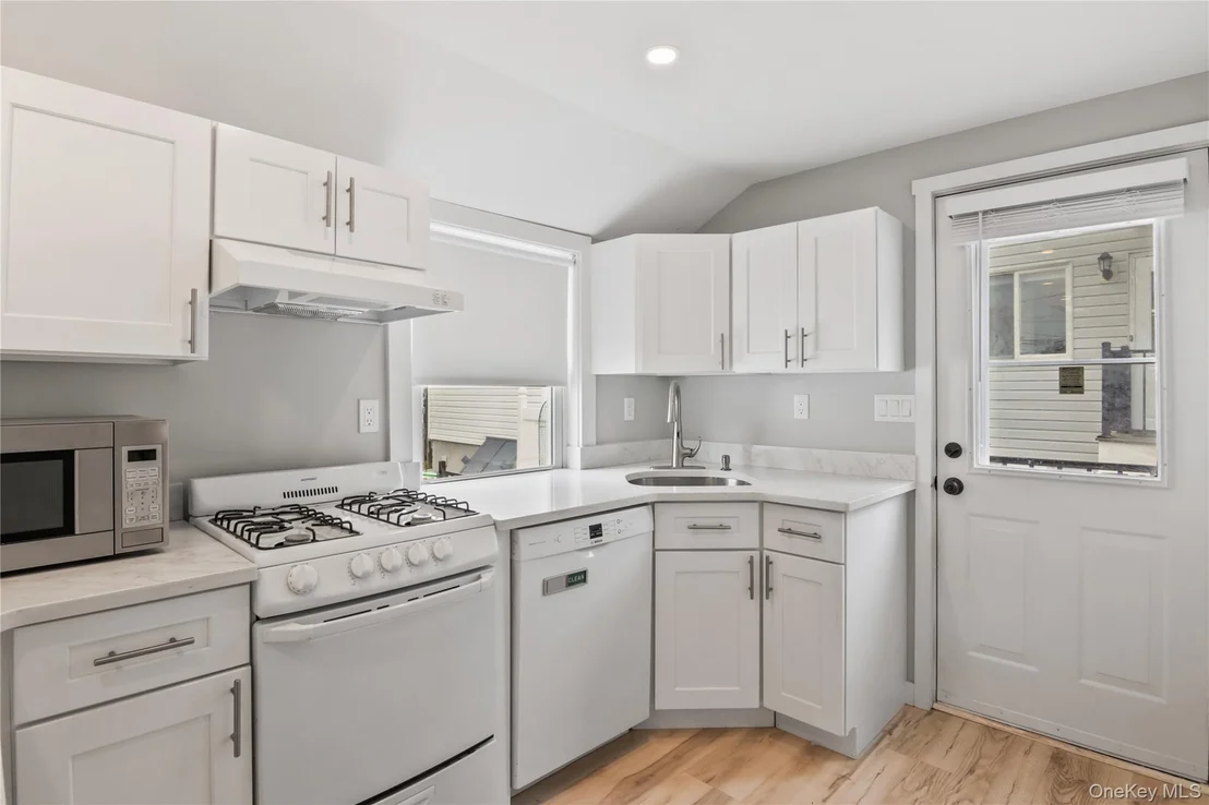 Photo of 19 Pine Lane