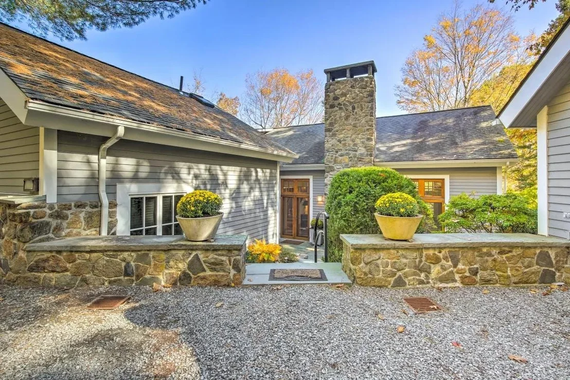 Photo of 7 Tower Hill Road