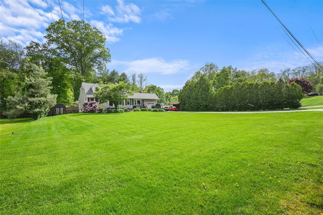 Photo of 7 Rustic Road