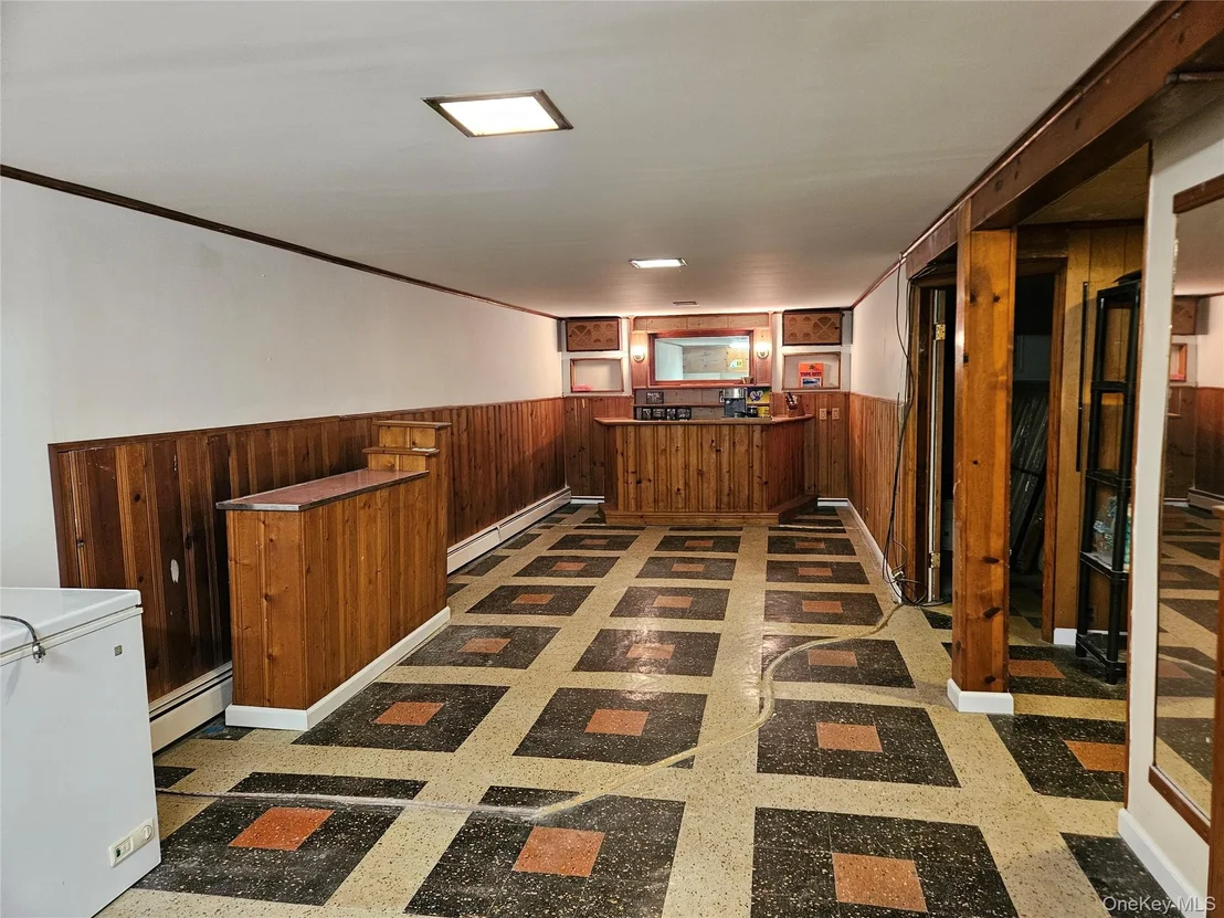 Photo of 132 Maple Avenue