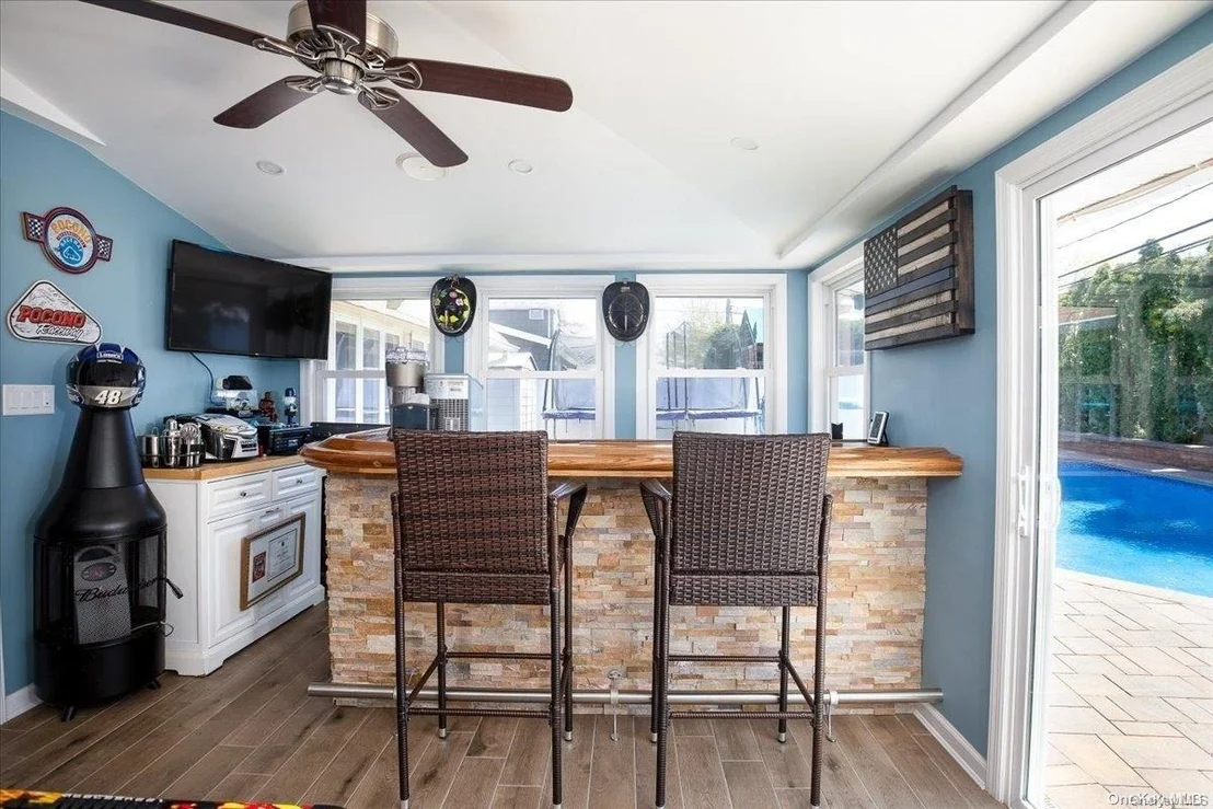 Photo of 8 Serpentine Lane