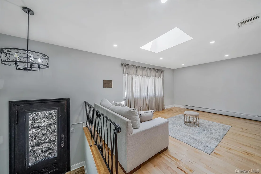 Photo of 188 Frederick Avenue