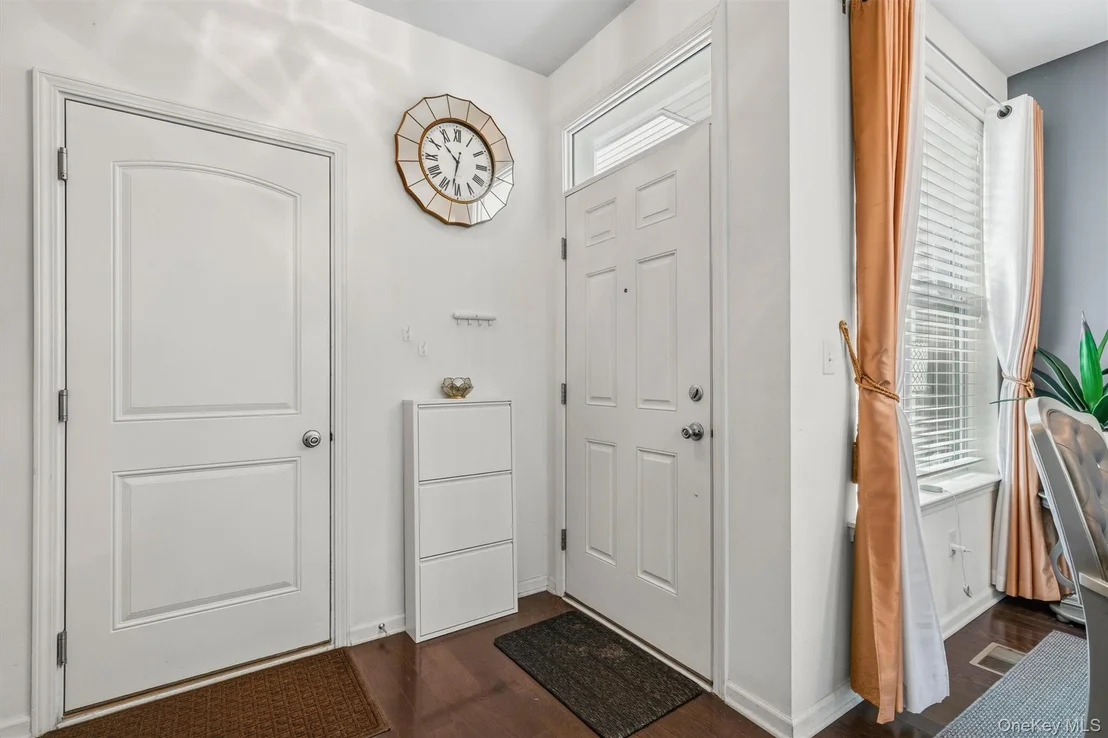 Photo of 93 Meadow View Drive