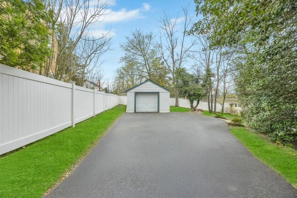Photo of 152 Walnut Road