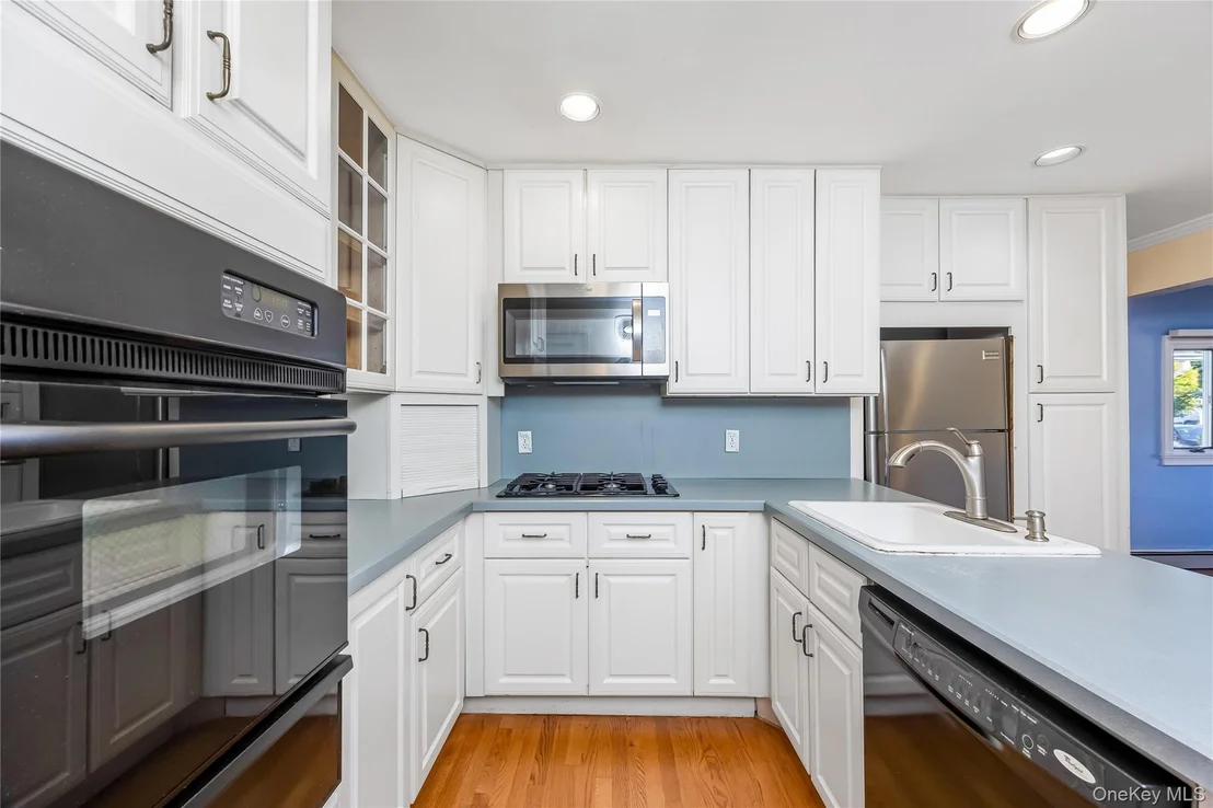 Photo of 52 Voorhis Drive