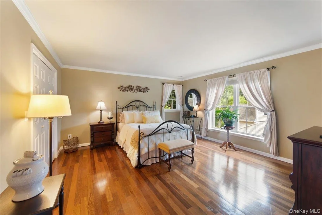 Photo of 1510 Maple Avenue