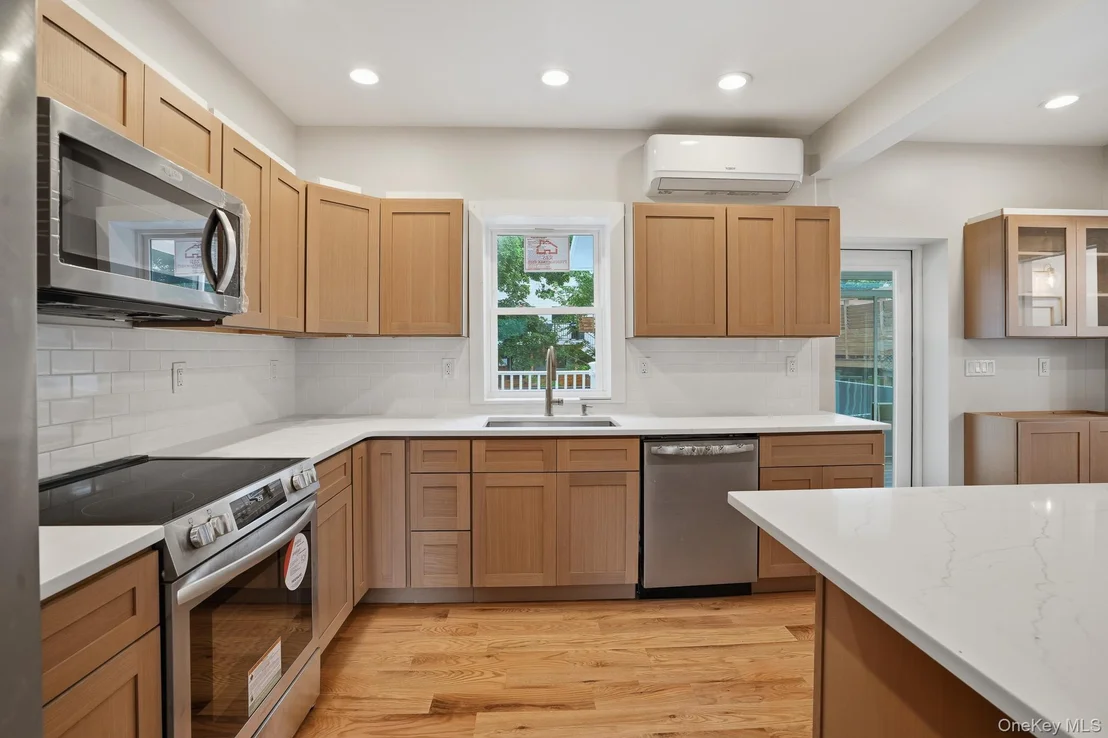 Photo of 10 Robinson Street