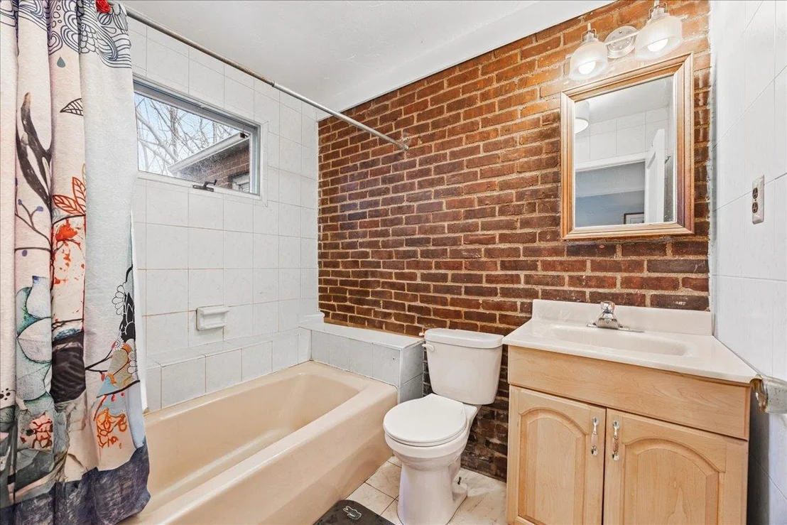 Photo of 11 Blenheim Drive