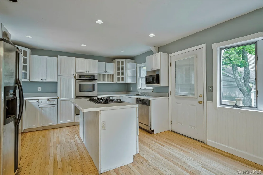 Photo of 238 Locust Drive
