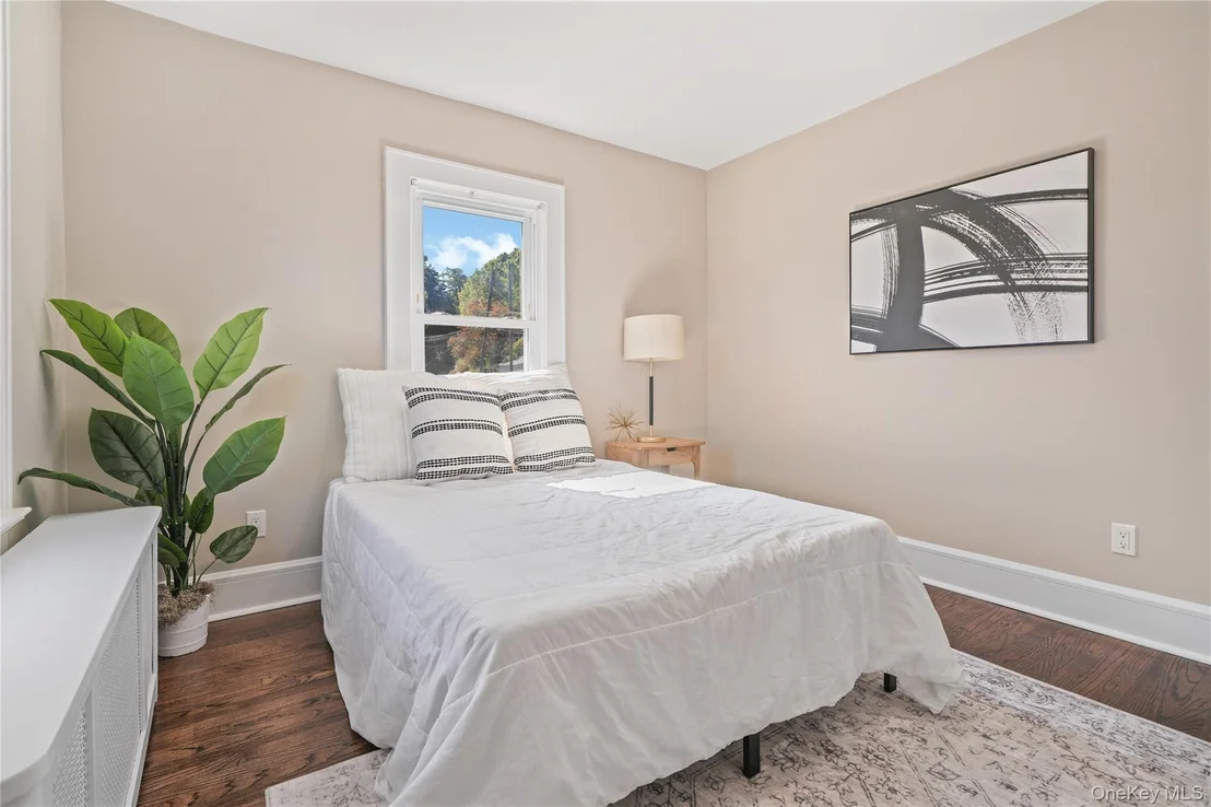Photo of 511 Decatur Avenue
