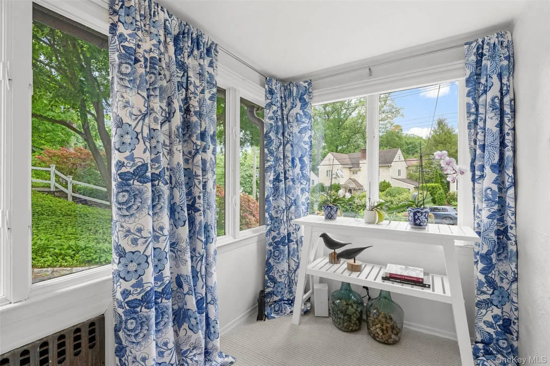 Photo of 144 Douglas Place