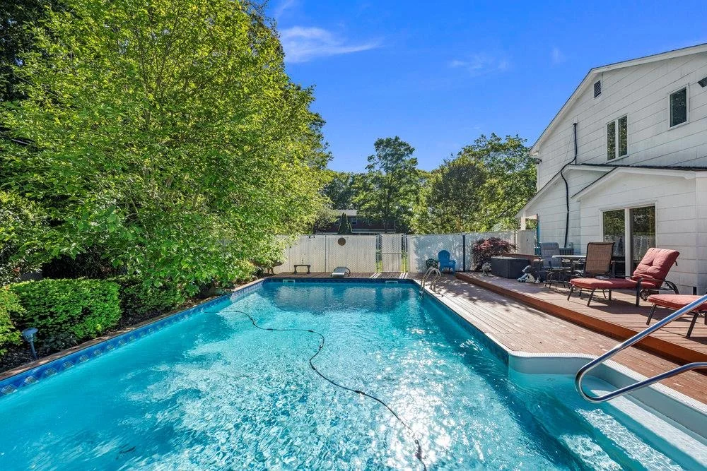 Photo of 17 Woodview Drive