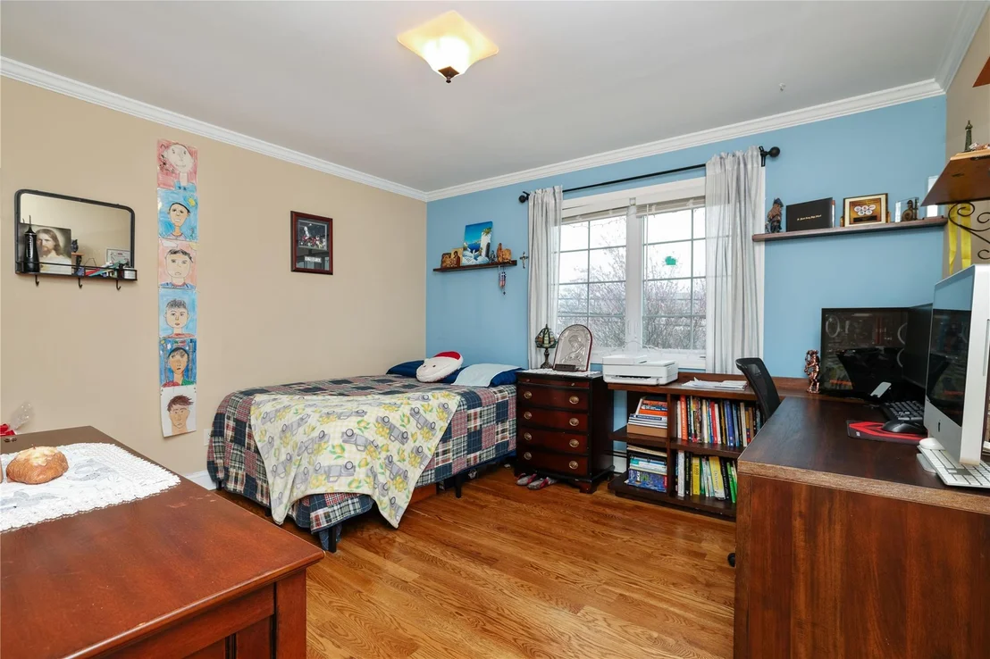 Photo of 231 Doris Avenue