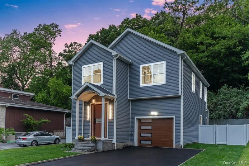 Photo of 105 Valley Road