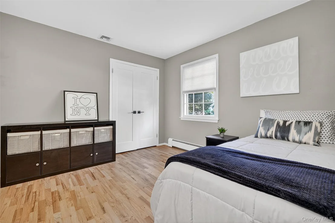 Photo of 37 Continental Drive