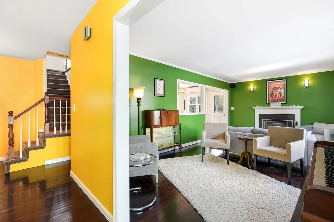 Photo of 1457 Elm Street
