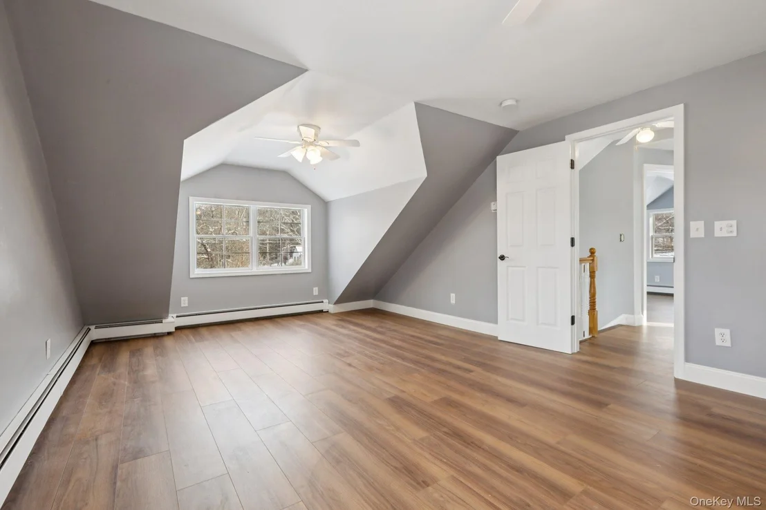 Photo of 95 Smithtown Road