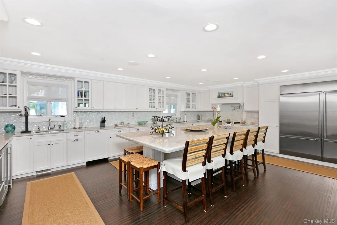Photo of 879 Oceanfront