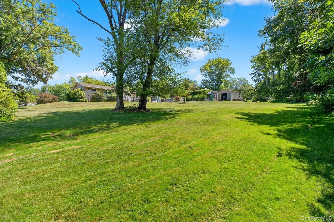 Photo of 14 High Point Drive