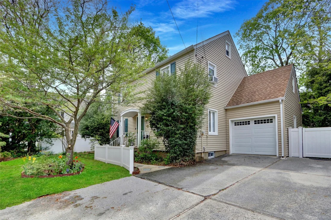 Photo of 255 Ocean Avenue