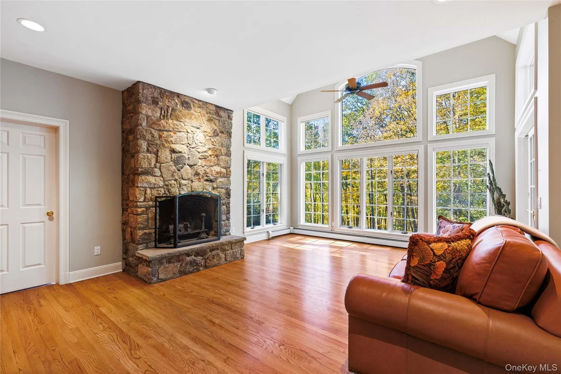Photo of 4 Hidden Valley Way