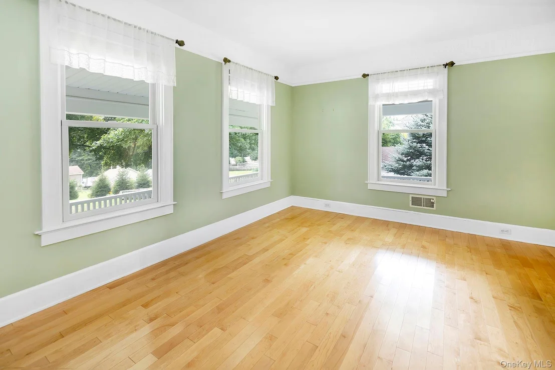 Photo of 3315 Franklin Avenue