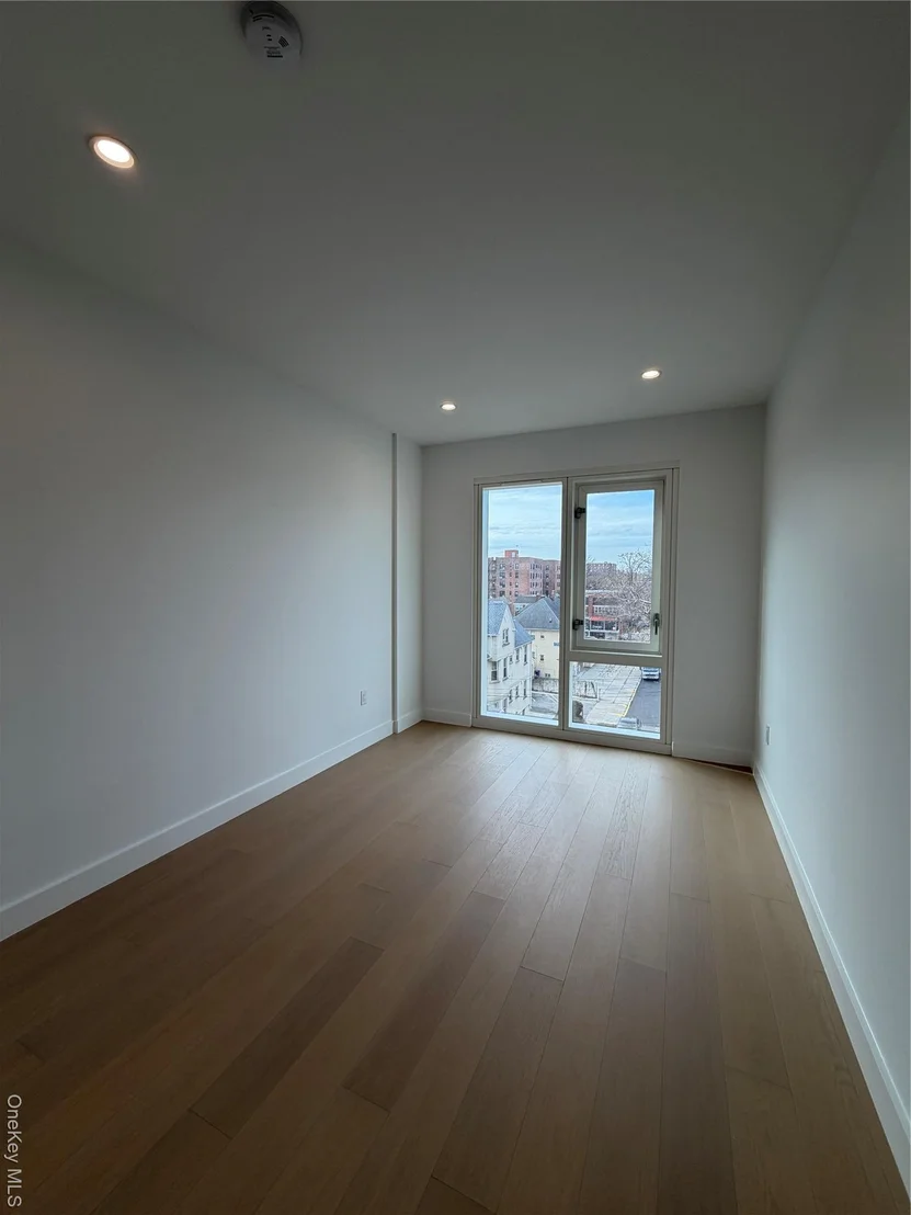 Photo of Unit 4A at 150-02 Northern Boulevard