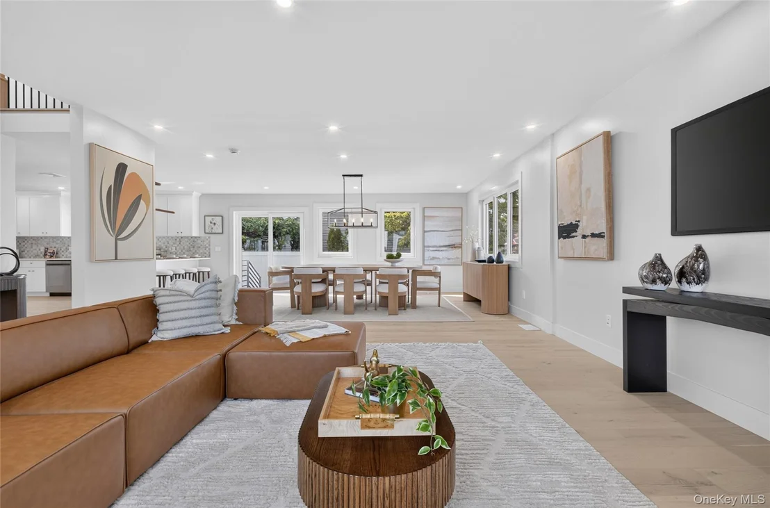 Photo of 2 Lee Place