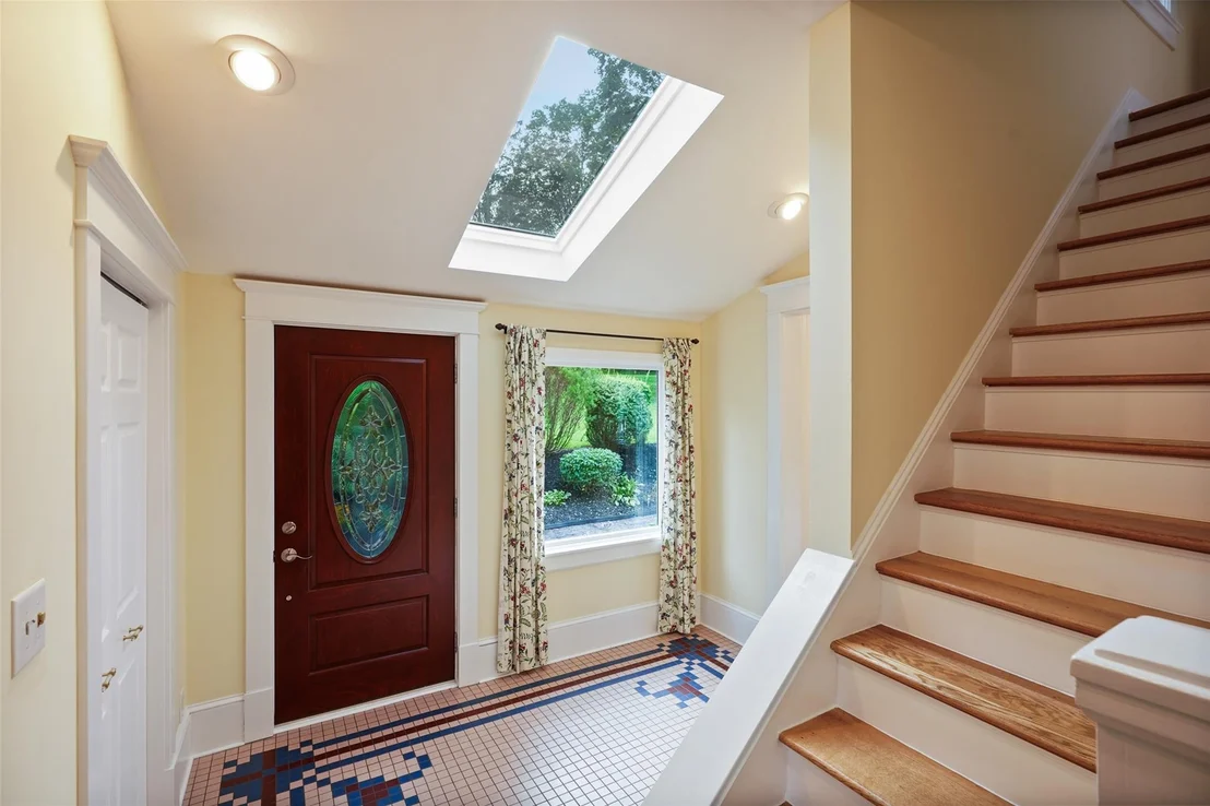 Photo of 4 East Drive