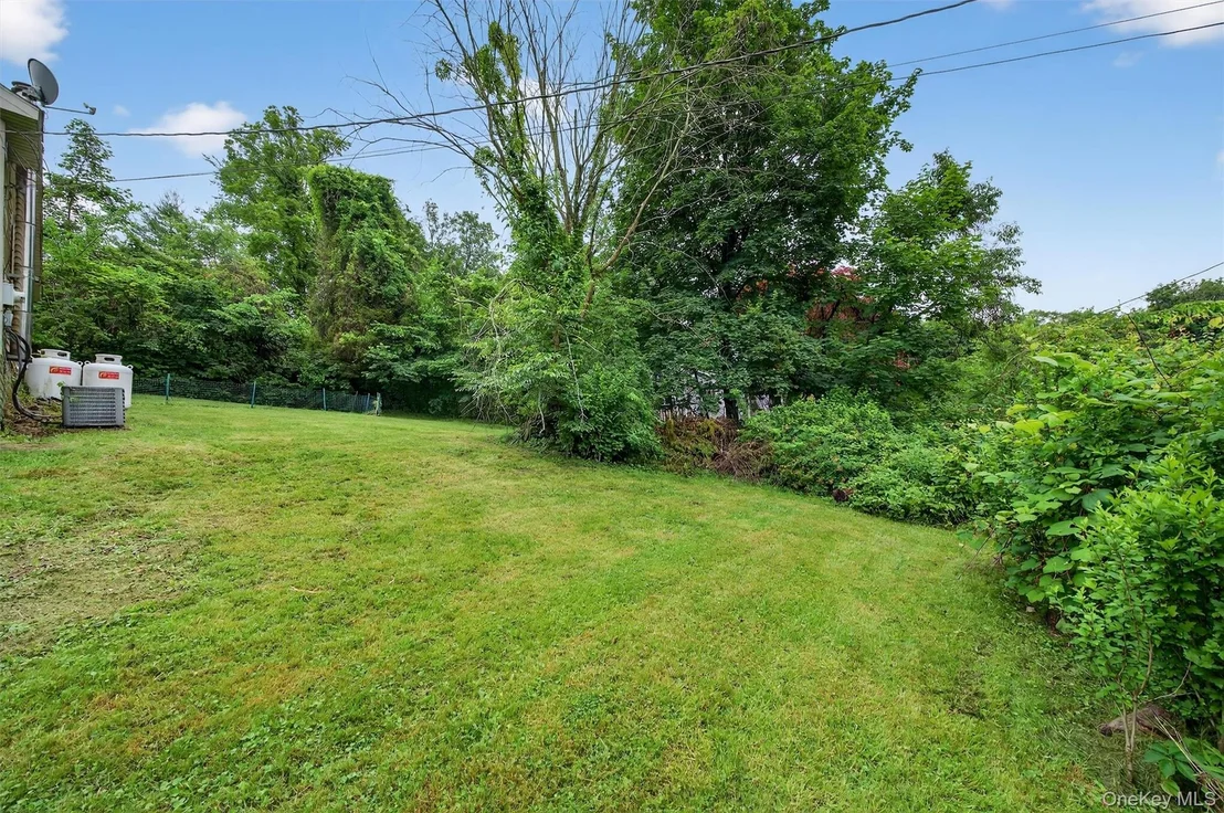 Photo of 15 Claremont Trail